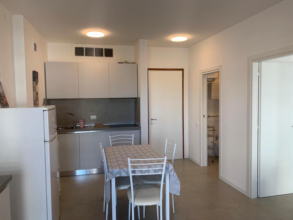 Condominio Cristallo Lignano Sabbiadoro Exterior foto