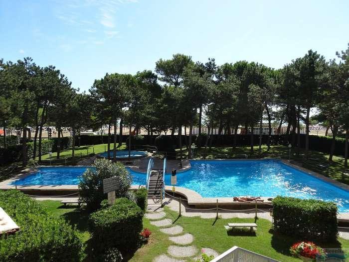 Condominio Cristallo Lignano Sabbiadoro Exterior foto